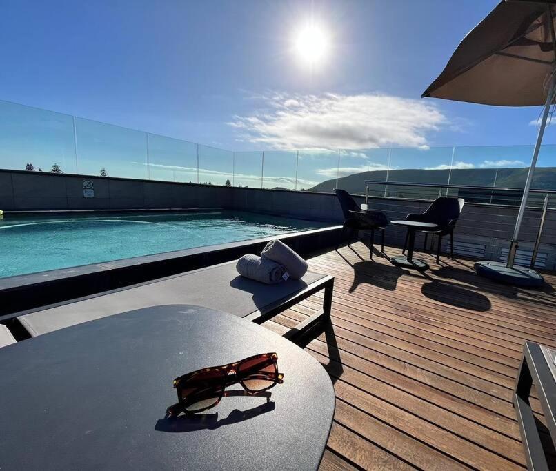 Central Modern Studio Apartment, Hermanus Waterfront Exterior photo